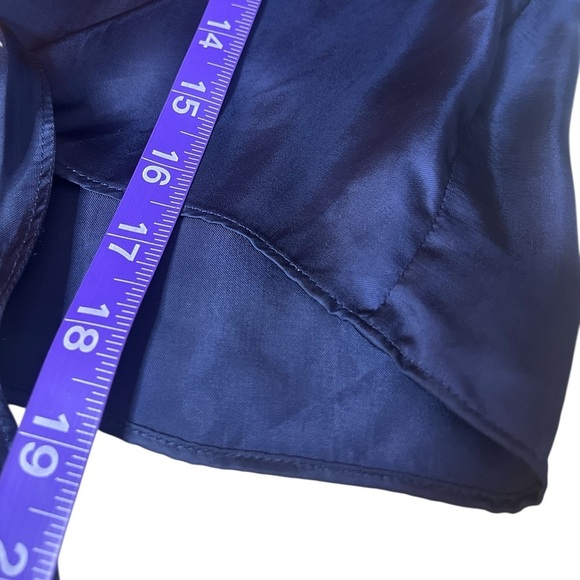 Wilfred Aritzia Blue Satin Cupro Tie-Front Collard Blouse Women's Size XXS - Picture 12 of 17